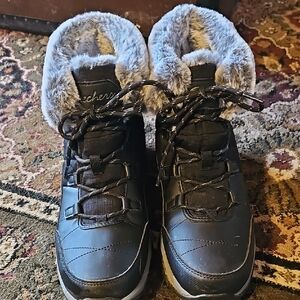 Skechers Waterproof Black Boots with Gray Faux Fur
